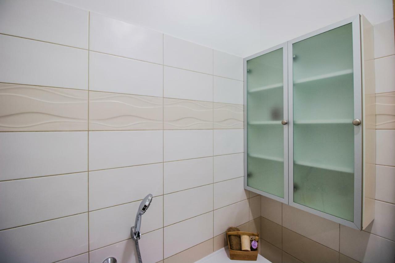 Apartment Montesa Zadar With Free Parking And Balcony Exterior photo